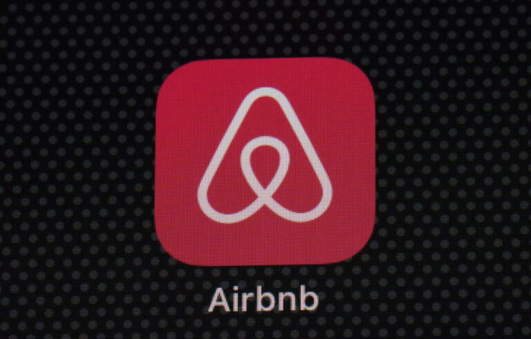Airbnb contributed over INR 72 bn to Indian economy in 2022, supported 85k jobs: Report, ET TravelWorld
