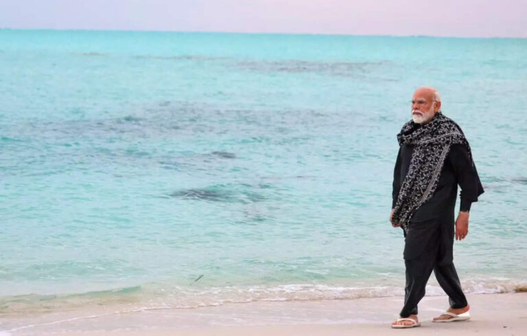 Indian celebs rally against Maldivian leaders’ derogatory remarks, advocate for promoting domestic tourism, ET TravelWorld