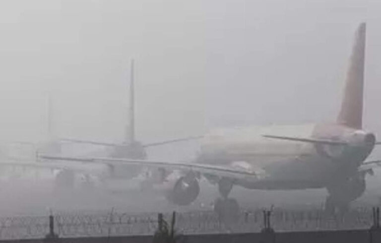 Stakeholders working to reduce fog-related flight disruptions; unruly behaviour unacceptable:Scindia, ET TravelWorld