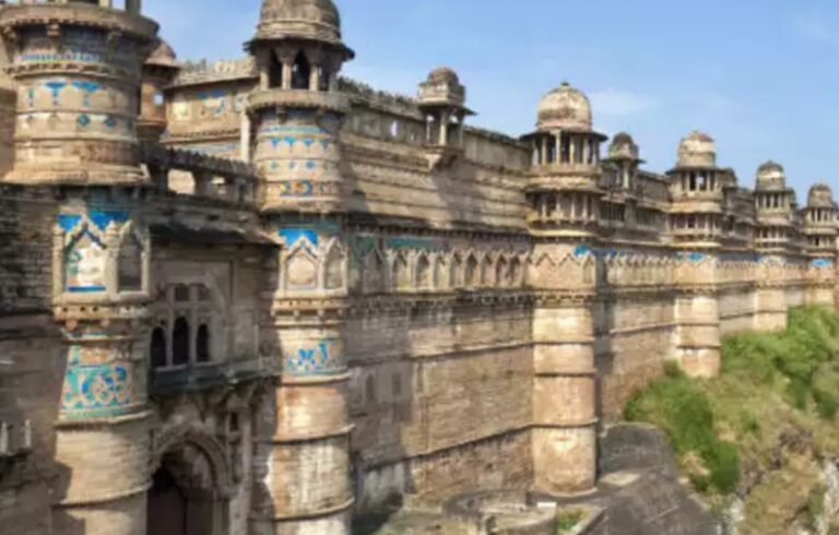 Six heritage sites of Madhya Pradesh included in tentative UNESCO list, ET TravelWorld